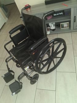 RHYTHM WHEELCHAIR