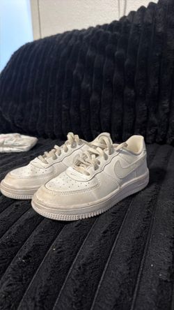 NIke 2.5y
