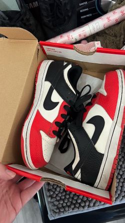 Shoes size 1y