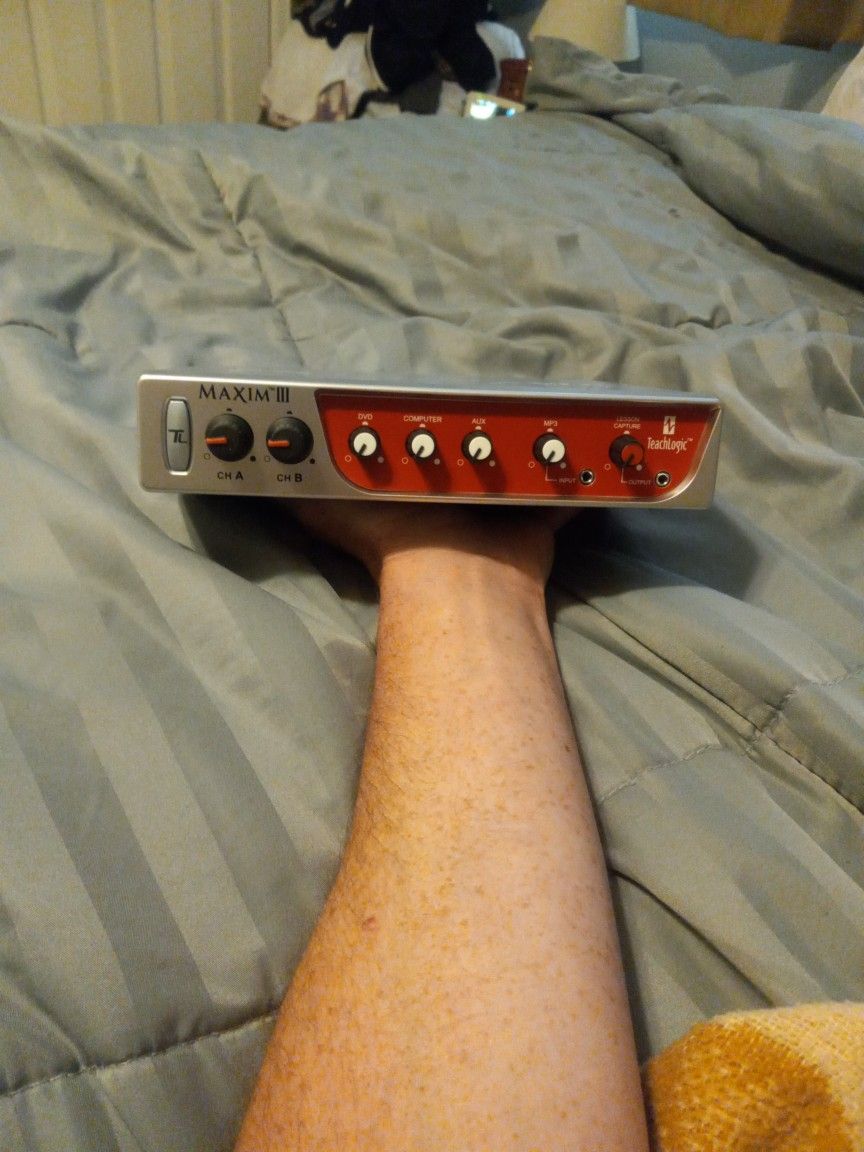 Teachlogic Maxim III Receiver/Amplifier