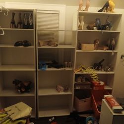3 Shelfs 20$ Each 