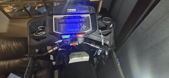 Nautilus T618 Treadmill