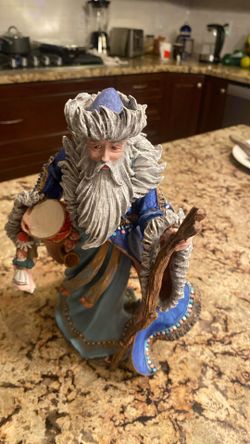 Duncan Royale History of Santa “Mongolian”  