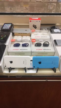 Iphone 5 c. Unlock. New.