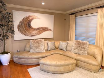 Curvy Eclectic Sofa & Ottoman – Seats 5 Comfortably