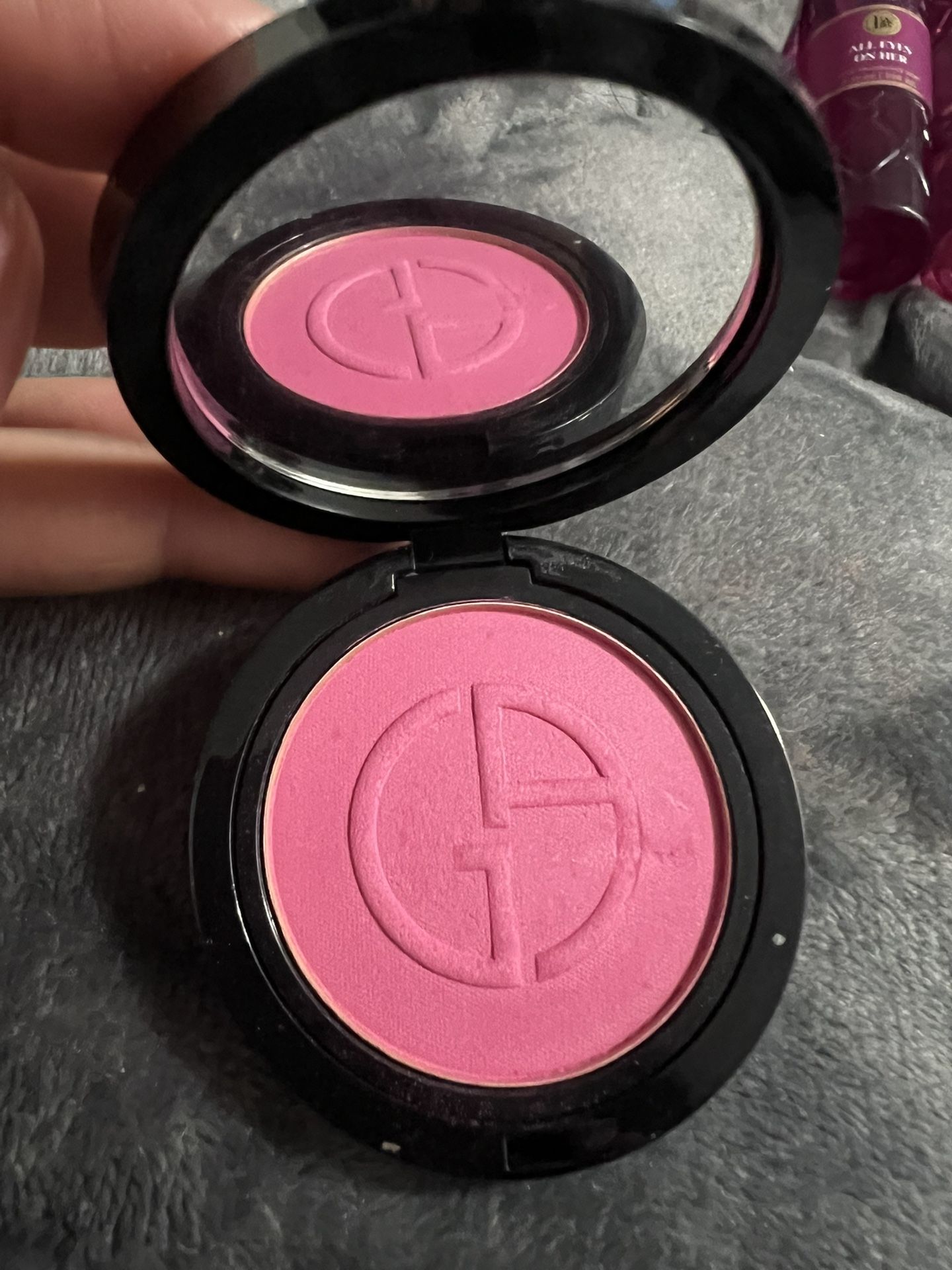 Armani Beauty Luminous Silk Powder Blush