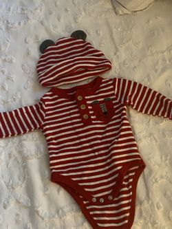 0-3 Months Onesie & Hat