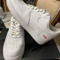 NIKE SUPREME SIZE 12 