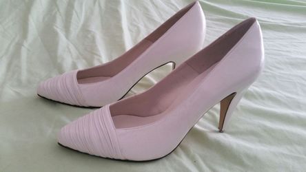 White leather sz 6.5