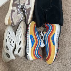 Air Max-$ 25 Size 9.     Uggs- $40 Size 8.5.       Air Jordan 1-$ 20 Size 6.   Yezzy Foam Runners- $10 Size 6.5