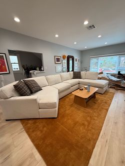 Living Spaces Aspen Sterling Custom Sectional