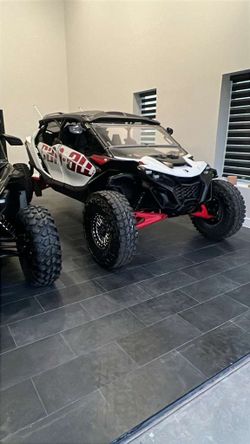 2025 can am Maverick R MAX