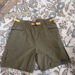 Patagonia Men’s medium shorts 