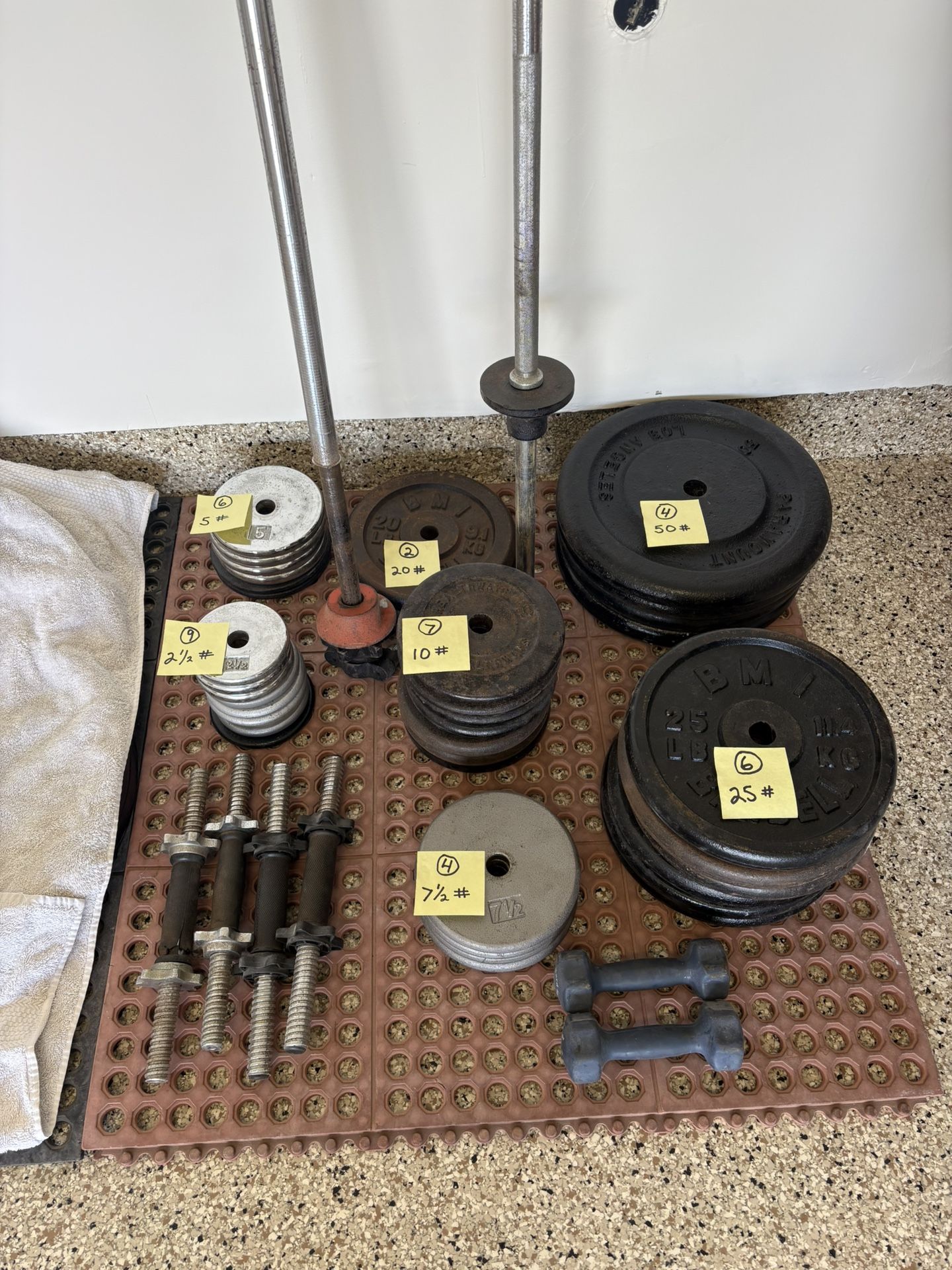 Weight Set. Over 500 Lbs