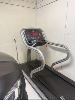 Treadmill (Commercial Grade $5,000+)