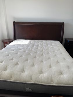 CA king mattress