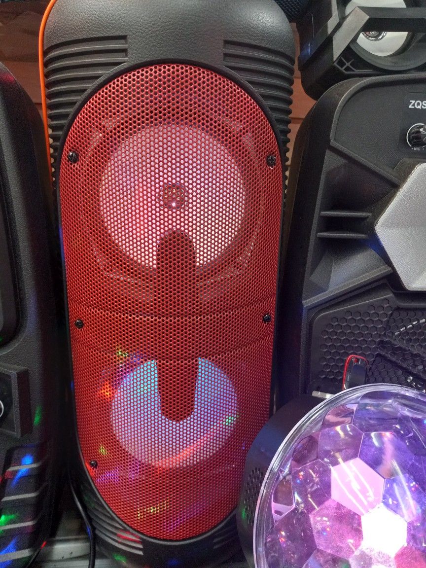 BLUETOOTH RECHARGEABLE SPEAKER 🔊 WITH EXTRA BASS AND MICROPHONE 🎤 👌
