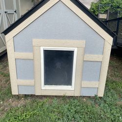 Insulated Dog House 