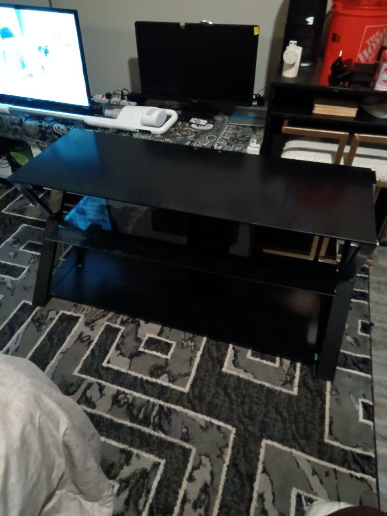 Black Glass Tv Stand