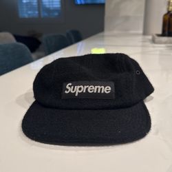 Supreme Hat 