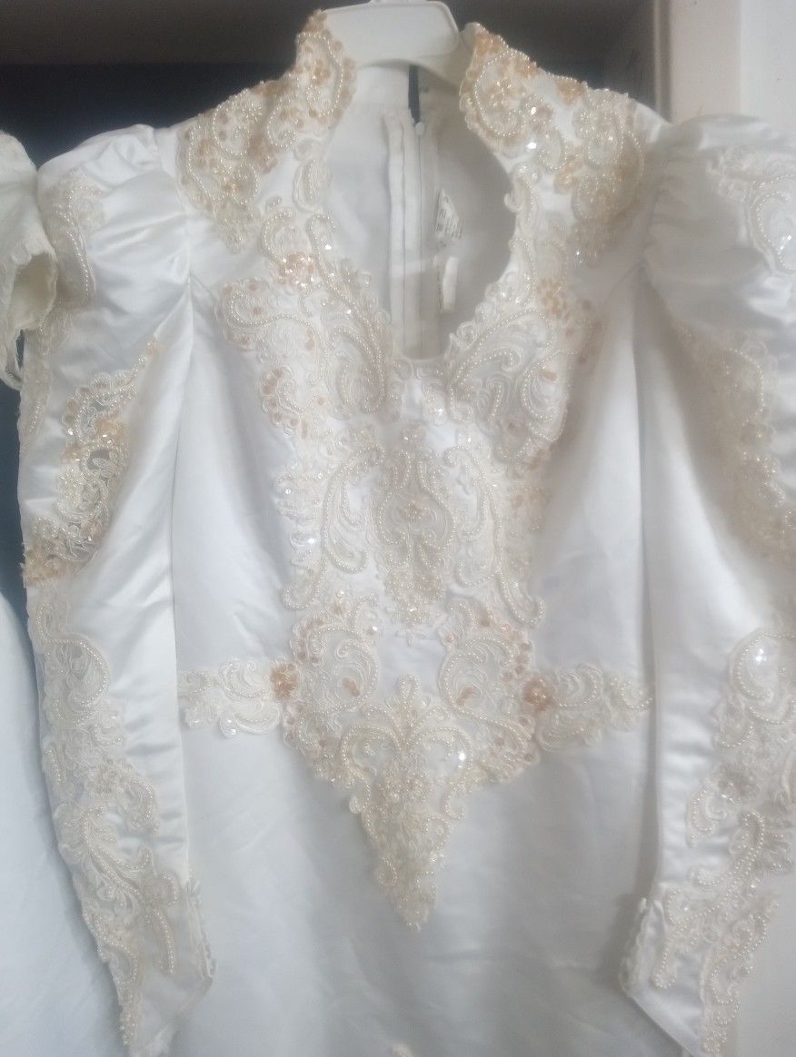 Cassani Wedding Dresses BEAUTIFUL