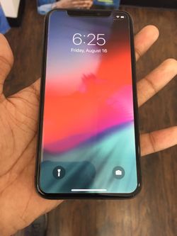 iPhone X 64GB Factory Unlocked Excellent Condition With Free Charger