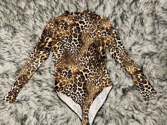 Charlotte Russe bodysuit- Medium 💕