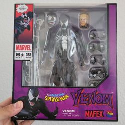 MAFEX Venom / MAFEX Spider-man BUNDLE!