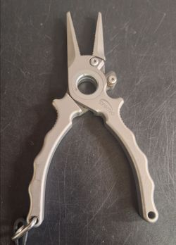 DANCO PREMIO TITANIUM PLIERS