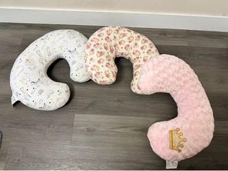 Hug nursing pillows/doughnuts