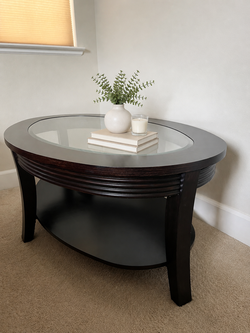 Elegant Oval Glass-Top Coffee Table – Dark Espresso Finish