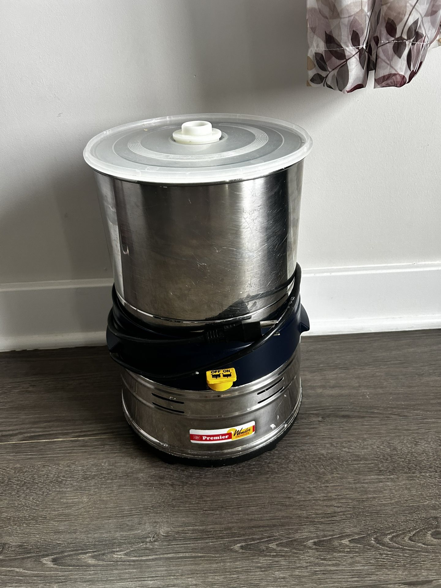 Mixer Grinder