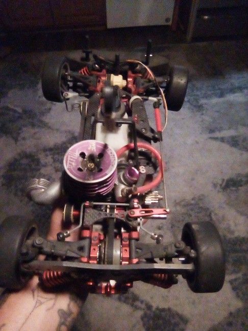 Gas Powered Racing Car No Remote But Like New