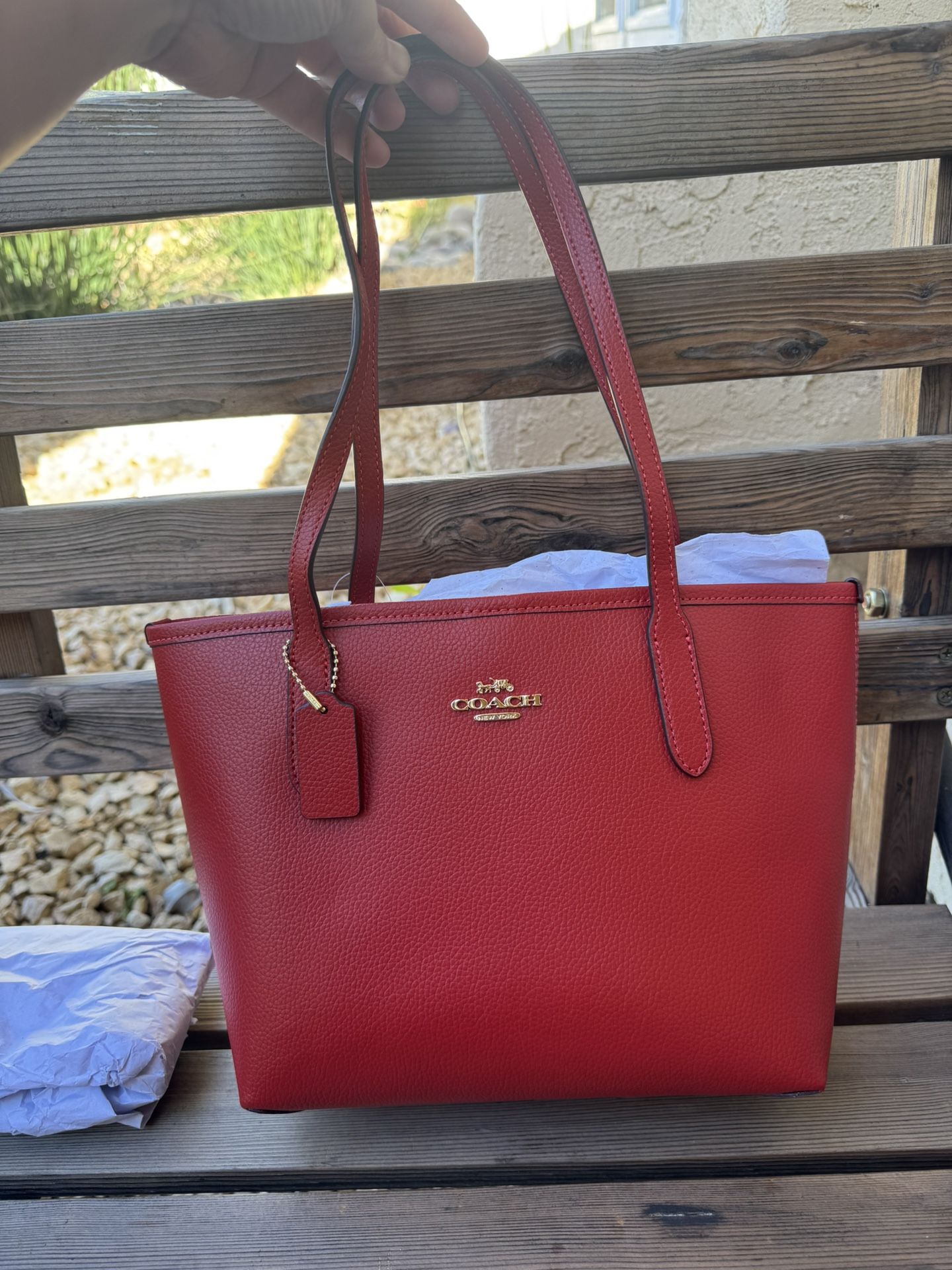 Coach small city tote ct859 bold red price is firm