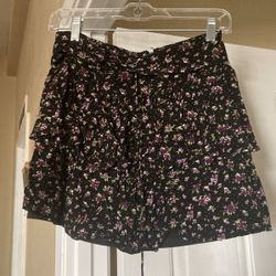 Bebe Skirt