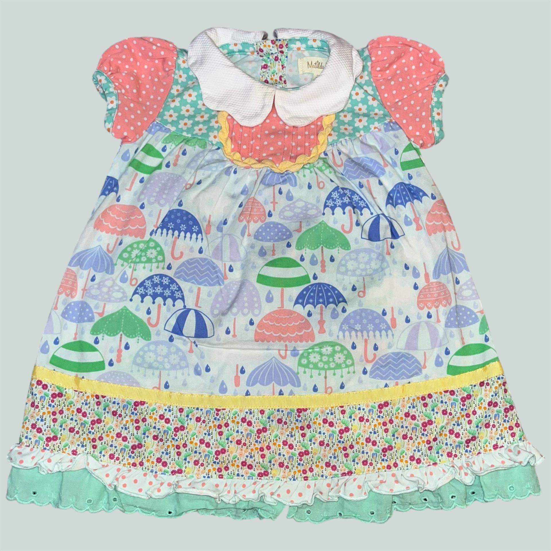 Matilda Jane raindrops collar dress size 6-12 months The Adventure Begins collection, has some small yellow staining right in the middle of collar. D