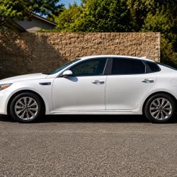 2016 KIA Optima