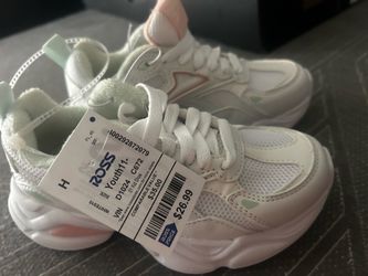 Little girls shoes size 12 seat