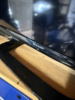 Sharp TV 32inch