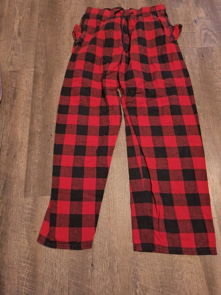 Men size large checkered pajama pants