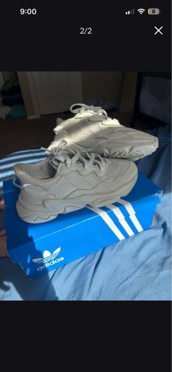 Women’s adidas size 5