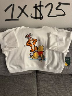 Winnie the Pooh Graphic Crewneck Sweatshirt