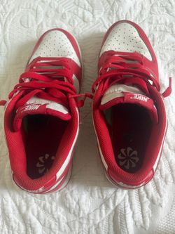 Women’s Nike Dunks