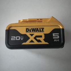 DEWALT 20V MAX XR Premium Lithium-Ion 5.0Ah Battery Pack BRAND NEW 