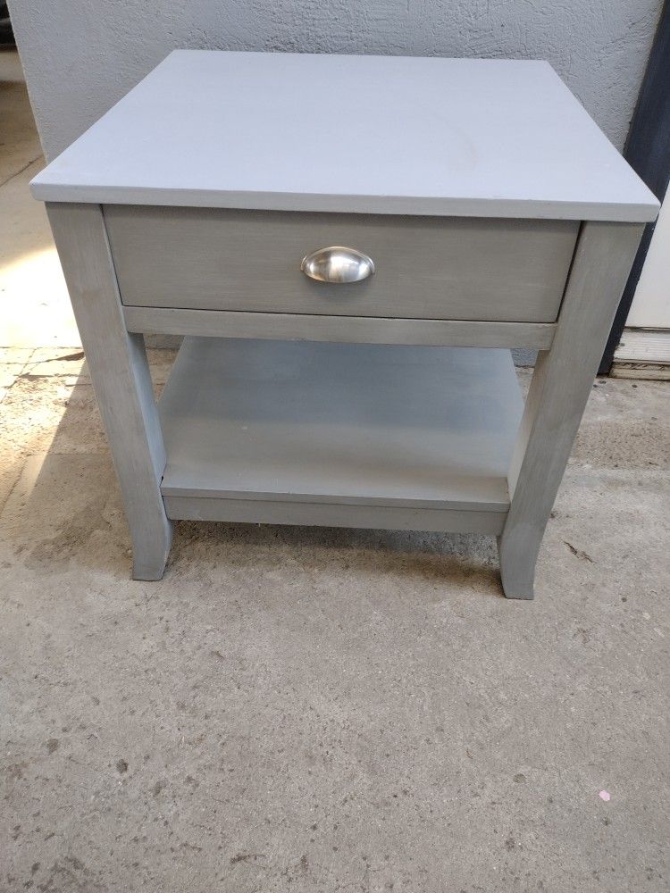 End Table Measurements In Pictures $50 Pick Up Only No Holds
