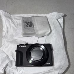 Canon G7X Mark III