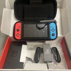 Nintendo Switch Console Complete Box In (Best condition)