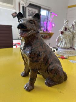 Vintage Ceramic Dog Decanter – Hand-Painted Mid-Century Barware