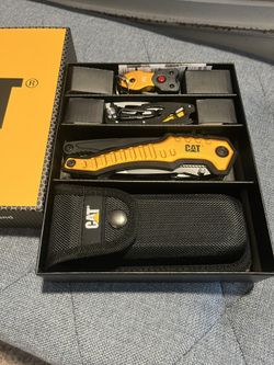 Multi-tool, Knife and Keychain Tool Set