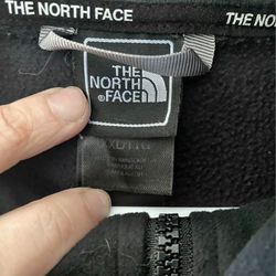 Men’s Xxl fleece northface jacket  Pick Up In Orting 